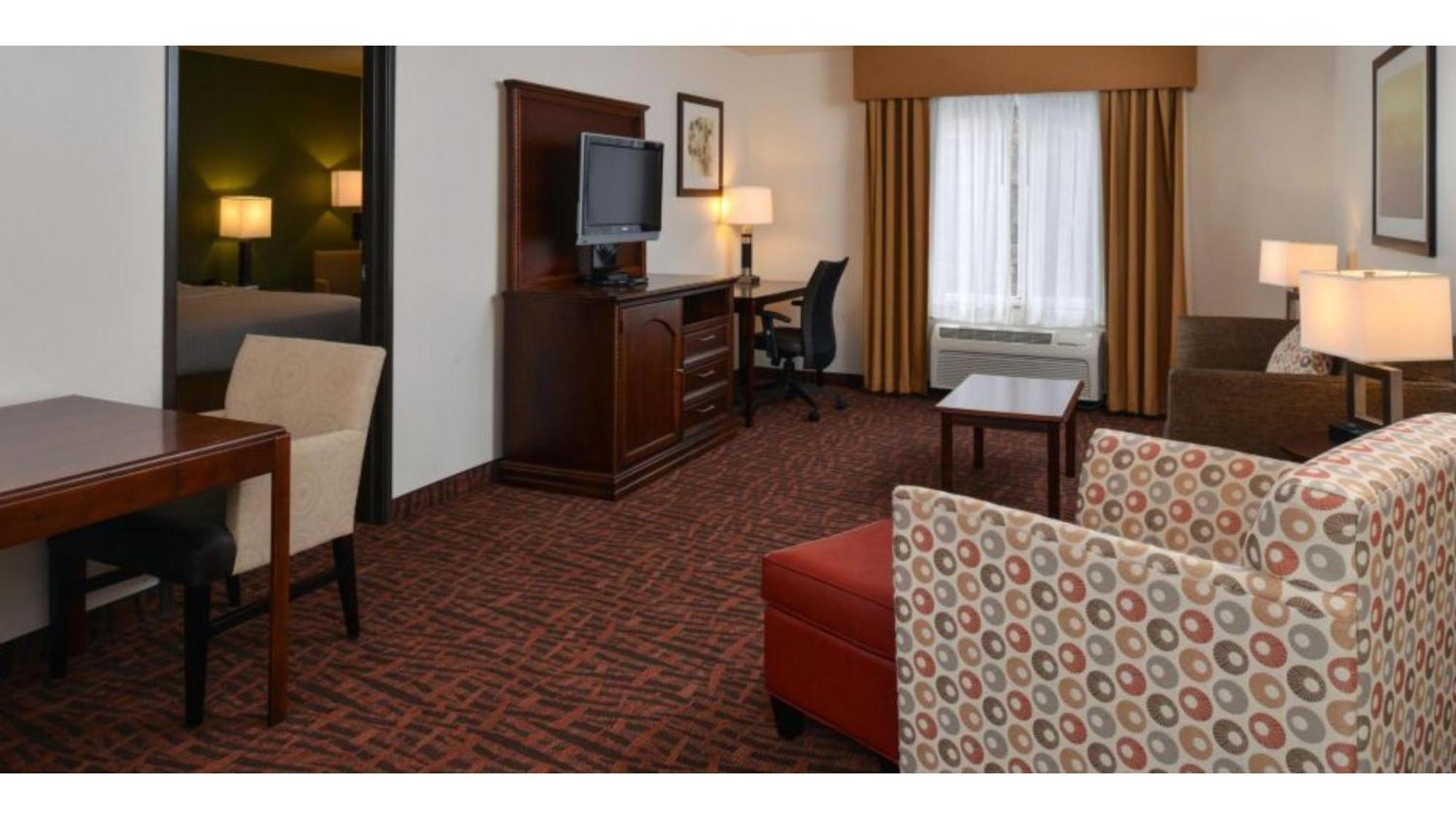Holiday Inn Express Hotel & Suites Cherry Hills By Ihg Omaha Exterior photo